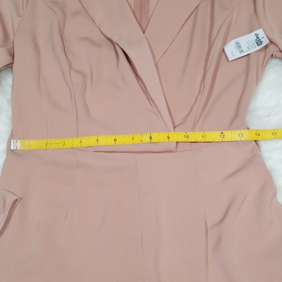 Charlotte Russe blush long sleeves romper.  Sz S - Picture 7 of 8